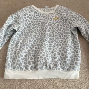 Cheetah XS Nike crewneck